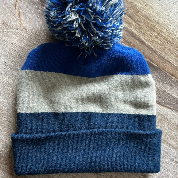 Wizarding World RavenClaw Harry Potter Beanie - Picture 2 of 3